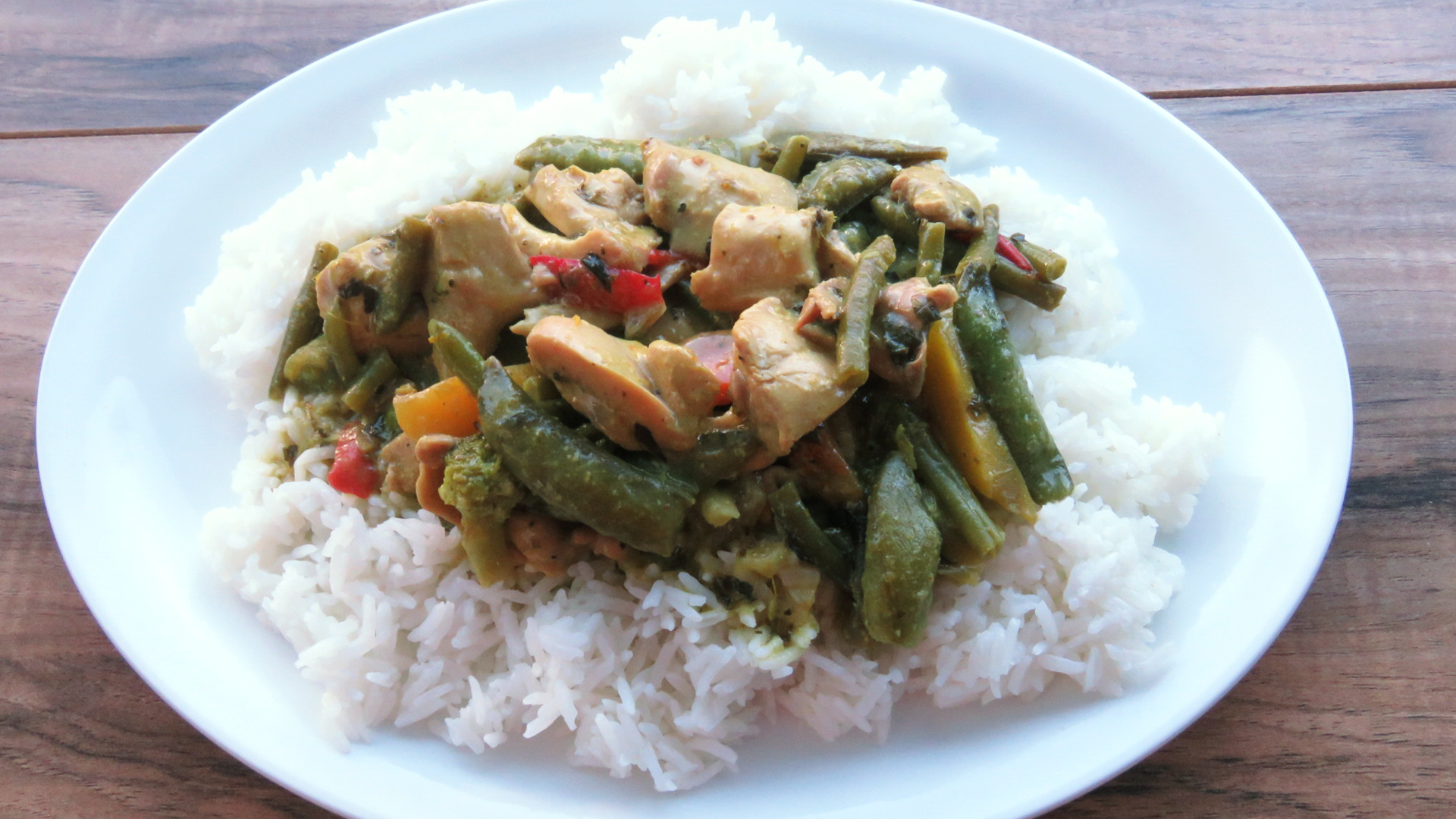 Slow cooker Thai green curry The GoodLife Fitness Blog