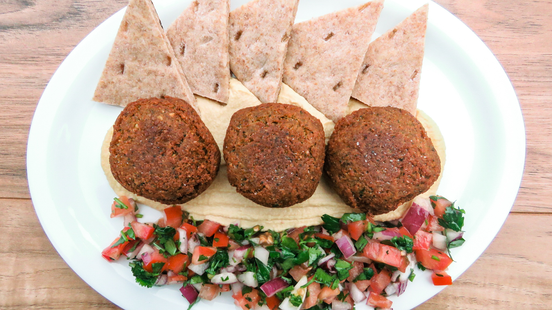 Traditional chickpea falafel The GoodLife Fitness Blog
