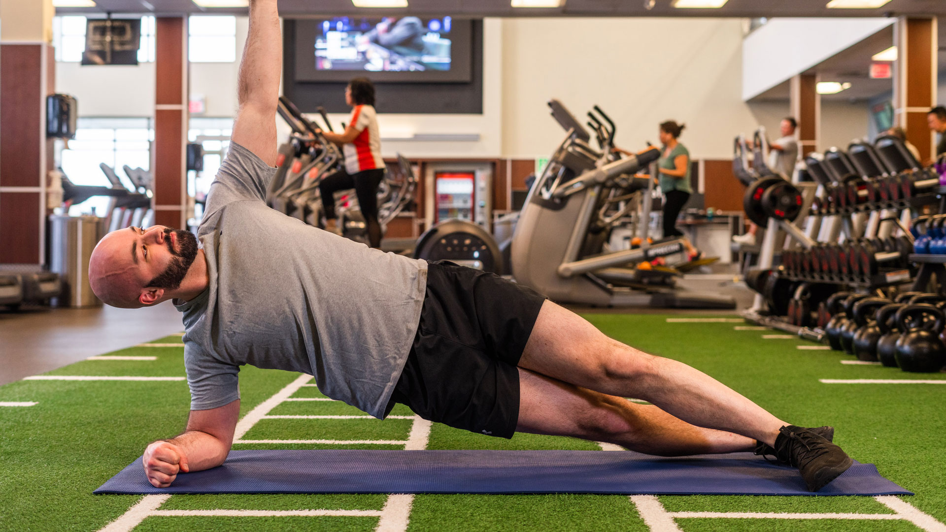 5-step lower belly blast | The GoodLife Fitness Blog